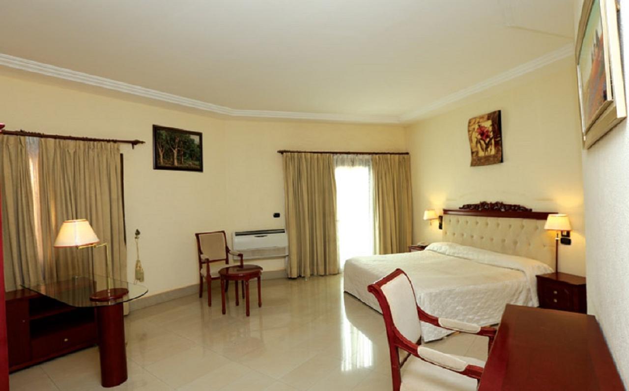 Palace Hotel Ouagadougou Kültér fotó