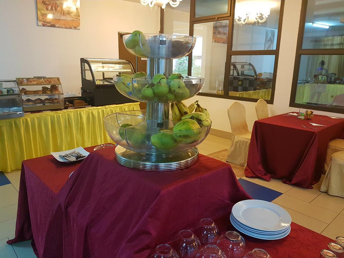 Palace Hotel Ouagadougou Kültér fotó