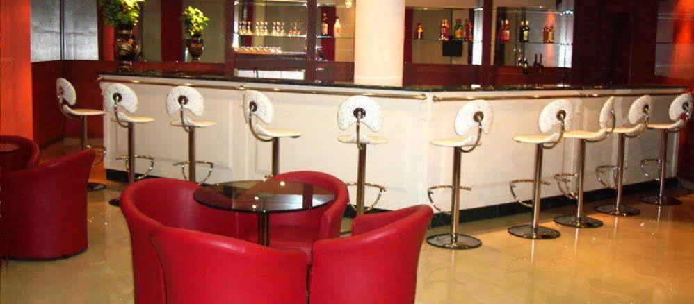 Palace Hotel Ouagadougou Kültér fotó