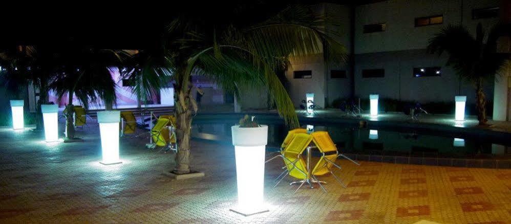 Palace Hotel Ouagadougou Kültér fotó